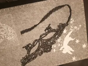 Маска карнавальная