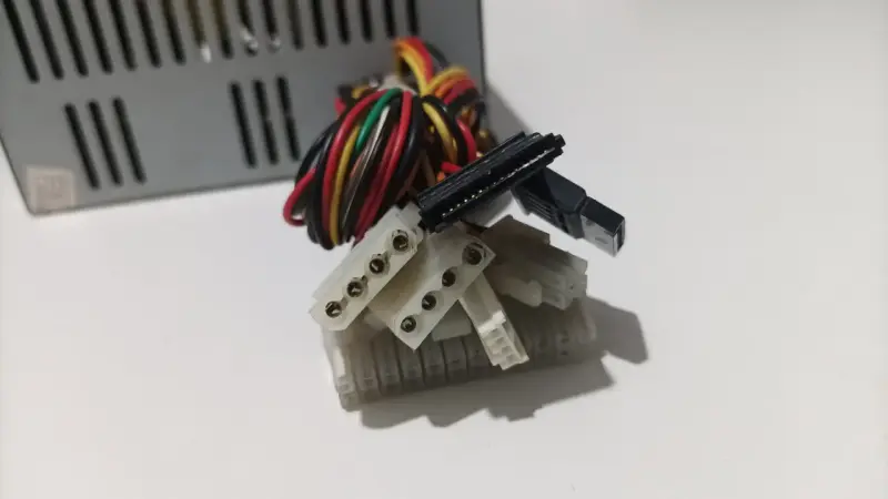 Блоки питания, аккумуляторы - Блок питания D-computer (350W) - Вся Беларусь - Фото 3 Блок питания D-computer (350W) - Вся Беларусь - 229178 - Доска объявлений Kupika.by - Фото 3