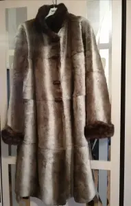 СРОЧНО..... Шуба бобер с норкой необычная и шикарная