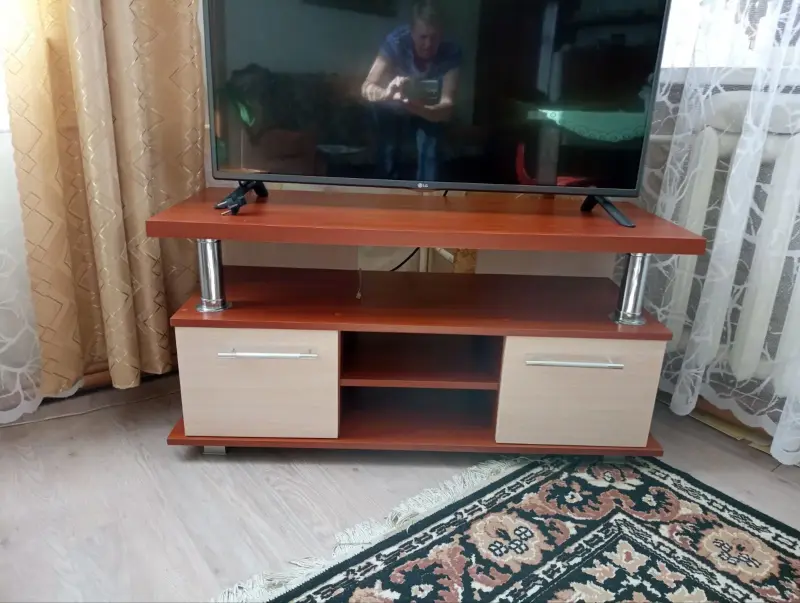 Тумба для телевизора