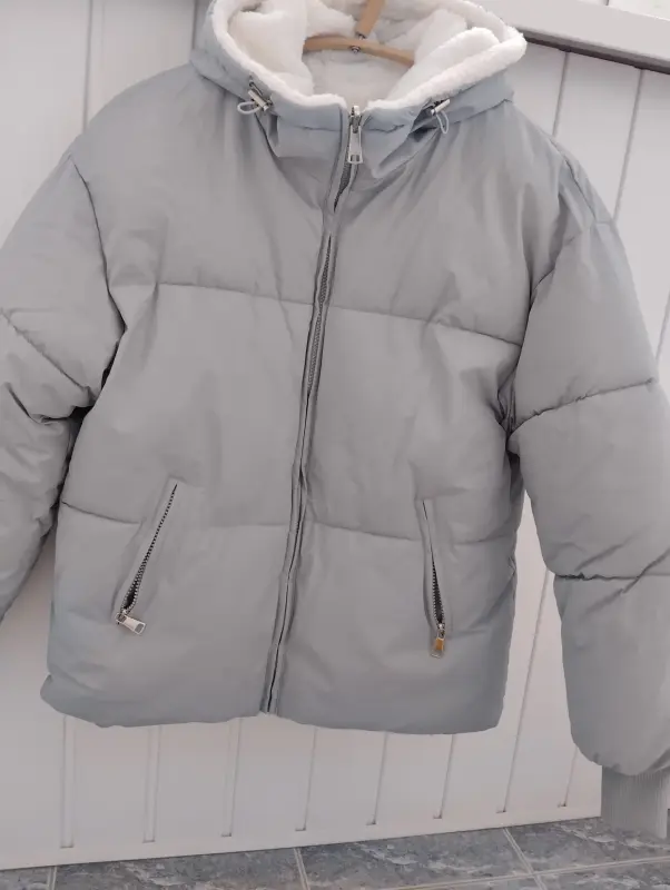 Женская верхняя одежда - Новая шубка+ куртка (2в1) - Вся Беларусь - Фото 2 Новая шубка+ куртка (2в1) - Вся Беларусь - 230038 - Доска объявлений Kupika.by - Фото 2