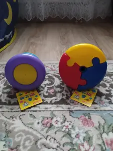 Цена за две детские пирамидки..