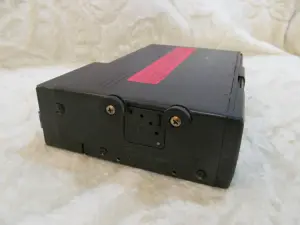 BMW e39 - CD-чейнджер, mod. BMW 65.12-6 913388, made in Hungary (без проводов)