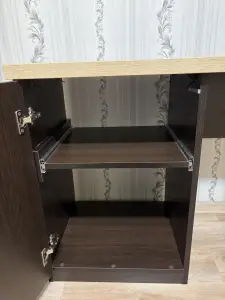 Письменный стол