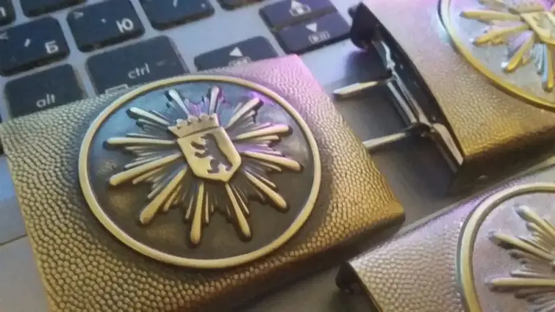 Антиквариат, искусство - Пряжка полиции Германии. 40-50 гг. Продам! - Вся Беларусь - Фото 2 Пряжка полиции Германии. 40-50 гг. Продам! - Вся Беларусь - 228960 - Доска объявлений Kupika.by - Фото 2