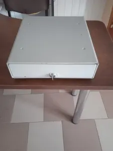 Денежный ящик