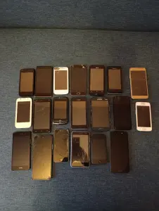 Телефоны и планшеты