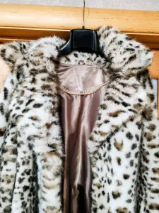 Шуба, 52 размер, рост 170, экомех