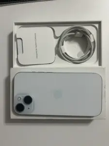 Iphone 15 128 голубой