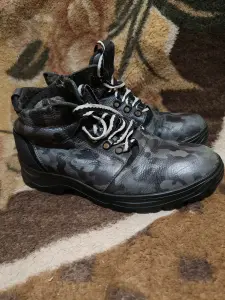 Мужские ботинки