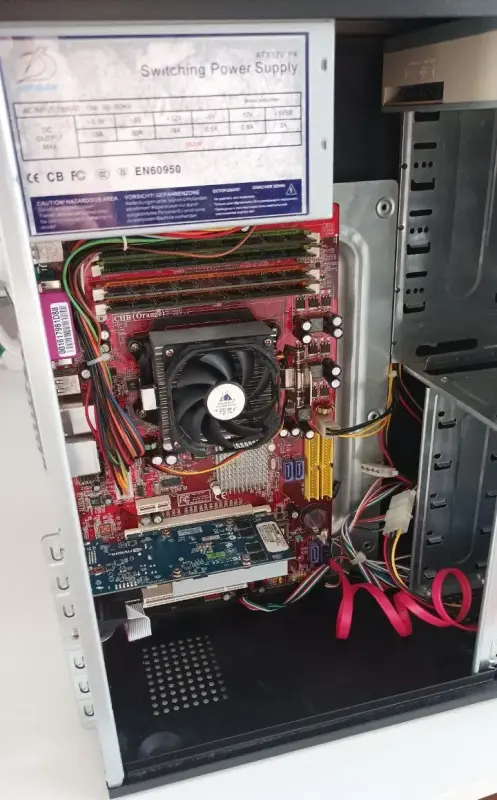 Системный блок AMD Athlon 64 X2 4400+, 2х2.21GHz, NVIDIA GeForce GT 520 1Gb, RAM 6Gb, без SSD