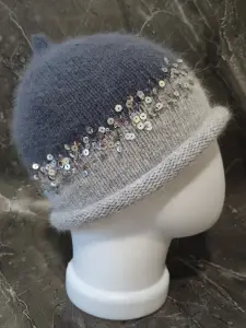 Шапочка Пипо с королевскими пайетками