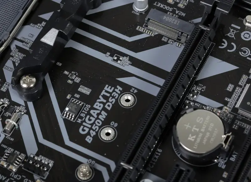 Материнские платы - Материнская плата Gigabyte B450M DS3H (rev. 1.0) - Вся Беларусь - Фото 4 Материнская плата Gigabyte B450M DS3H (rev. 1.0) - Вся Беларусь - 230340 - Доска объявлений Kupika.by - Фото 4