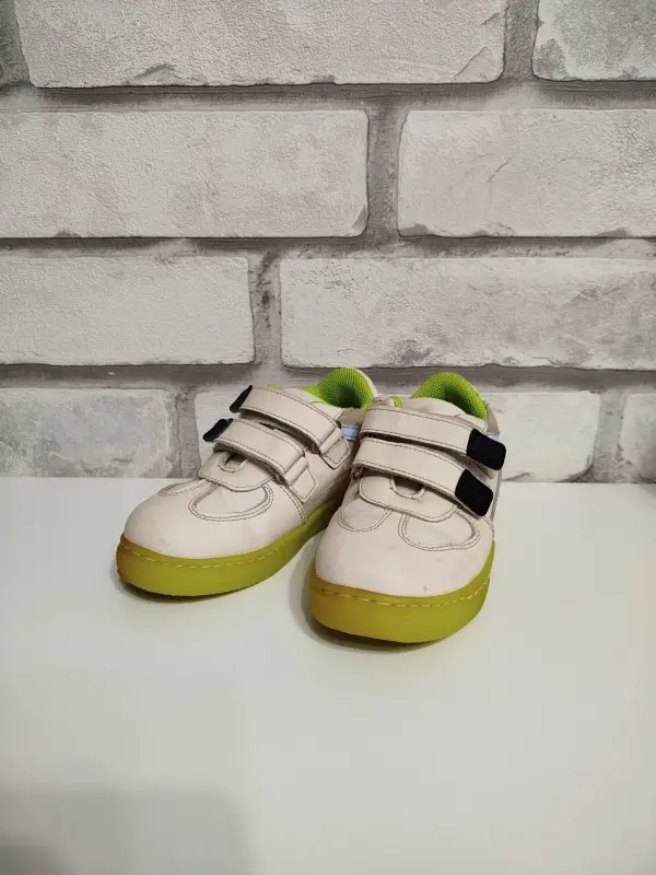 Кроссовки для мальчика