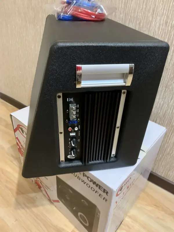 Сабвуфер активный 800 ват