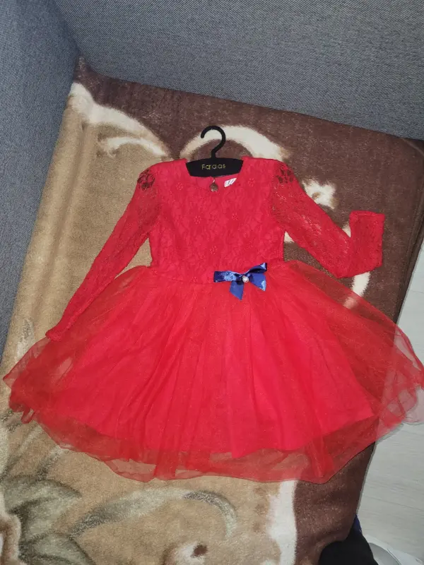 Платье нарядное для девочки