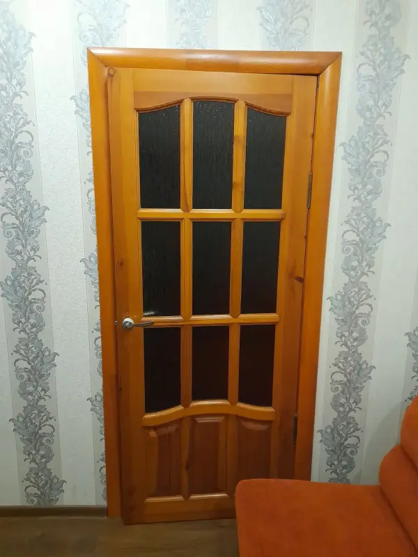 Двери деревянные межкомнатные