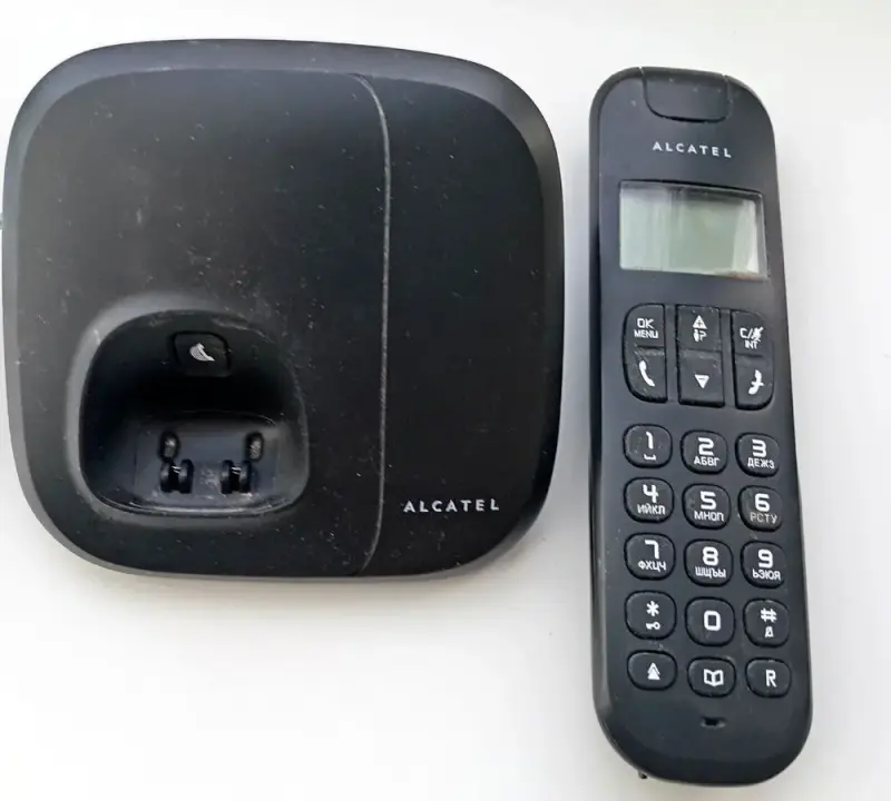 Стационарный радиотелефон Alcatel