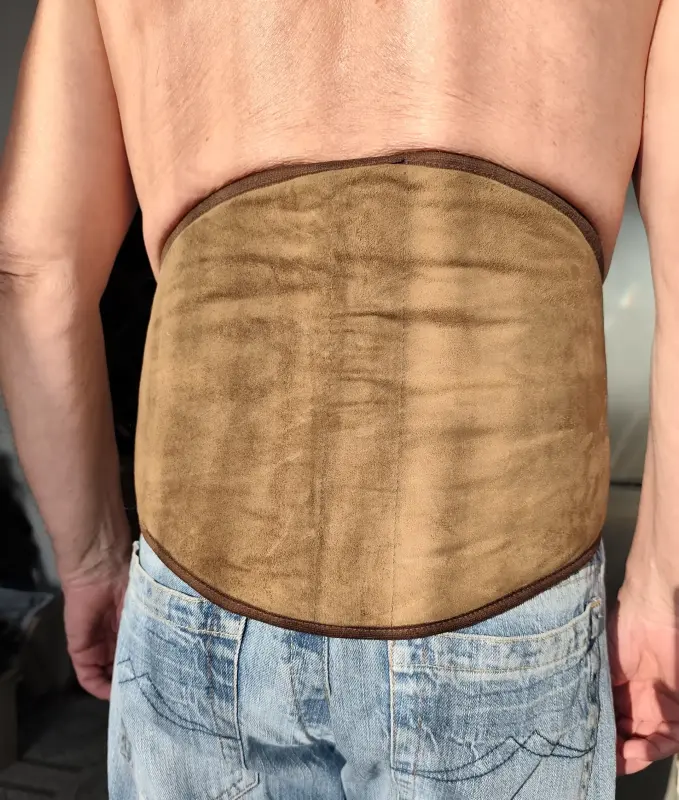 Пояс- корсет из овечьей шерсти