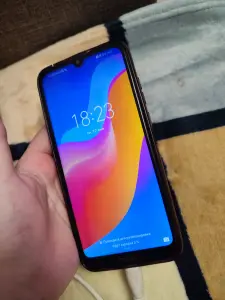 Мобильный телефон