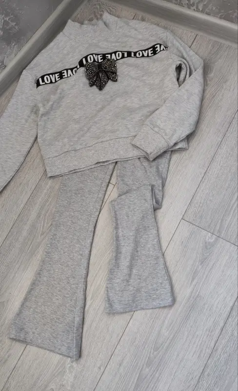 River Island /New Look