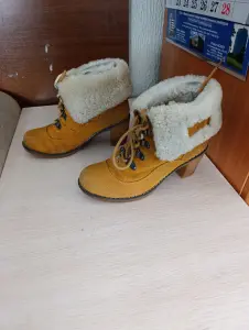 Сапоги женские