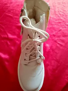 Зимние ботинки