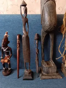 Статуэтки деревянные Африканские