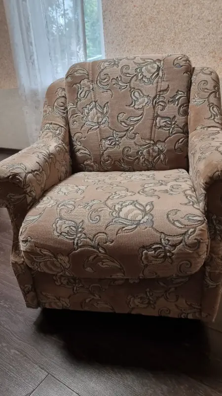 Кресло мягкое