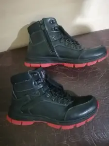 Ботинки зимние, р-ры 39