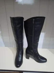 Сапоги женские