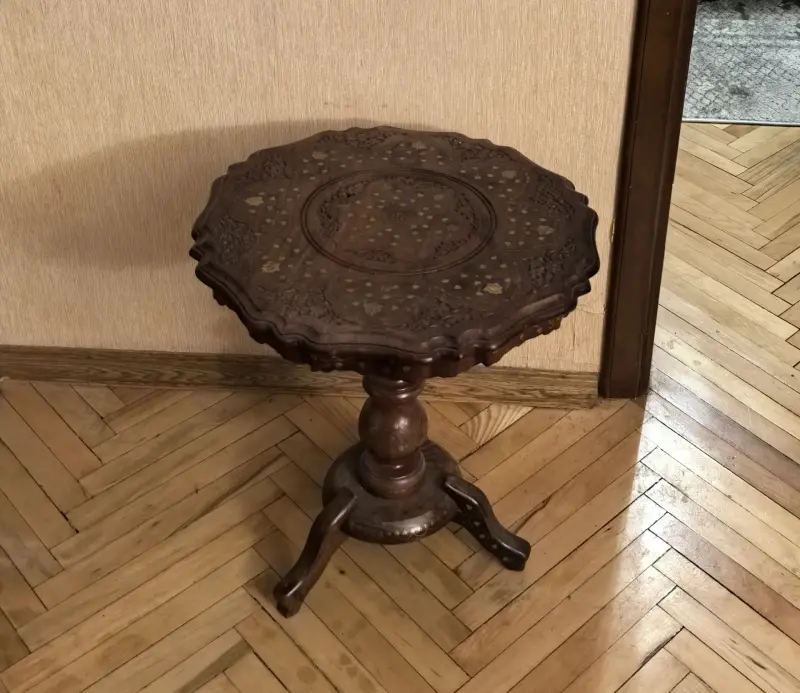 столик кофейный индия