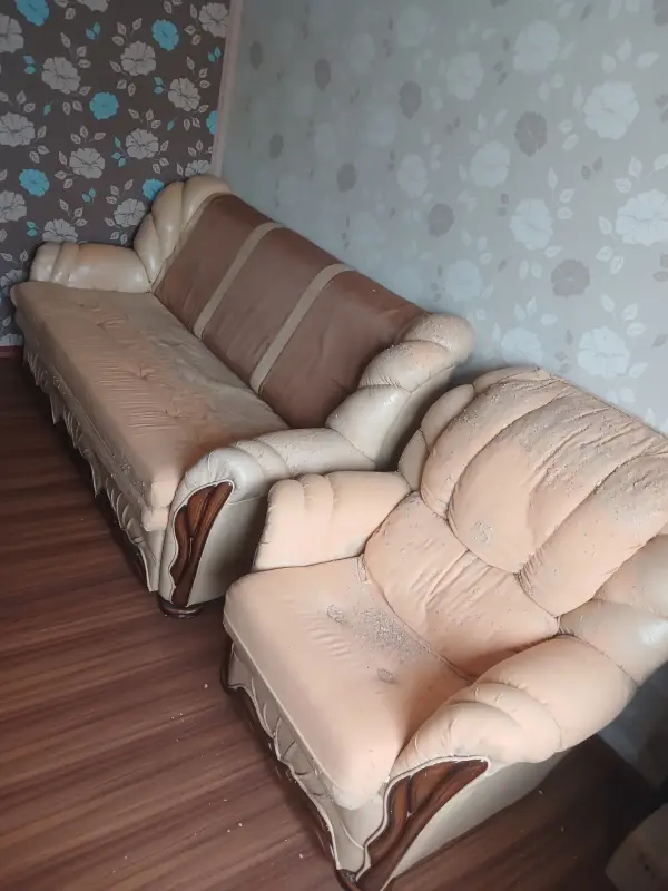 Диван и кресло б/у