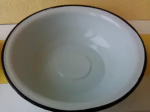 Таз эмалированный