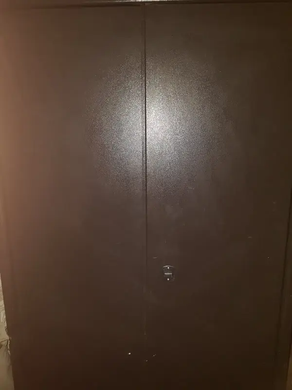 Шкафы, секции - Большой металлический сейф-шкаф - Вся Беларусь - Фото 2 Большой металлический сейф-шкаф - Вся Беларусь - 232689 - Доска объявлений Kupika.by - Фото 2