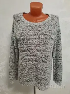 Кофта с пайетками р.48-50/52