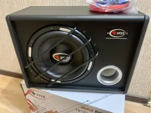 Сабвуфер активный