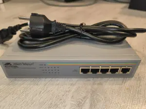 Коммутатор свитч (Switch) Allied Telesyn AT-FS705L 5 портов
