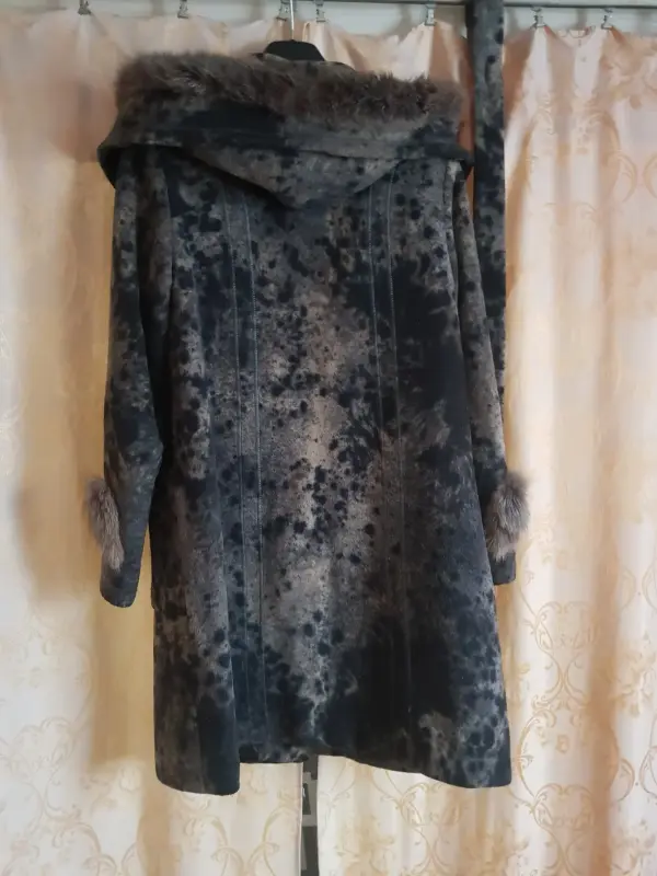 Женская верхняя одежда - пальто зимнее - Вся Беларусь - Фото 2 пальто зимнее - Вся Беларусь - 232040 - Доска объявлений Kupika.by - Фото 2