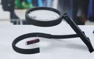 Универсальная поворотная лупа (Германия)