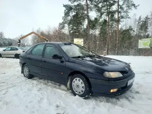 Рено лагуна 1 лифтбек 1.8i