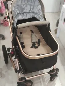 Коляска Lorelli Lora (3 в 1)