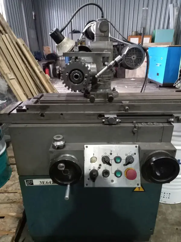 Оборудование для бизнеса - Универсальный заточной станок 3Е642 - Вся Беларусь Универсальный заточной станок 3Е642 - Вся Беларусь - 234198 - Доска объявлений Kupika.by