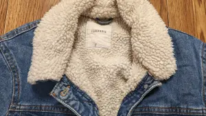 Джинсовая куртка