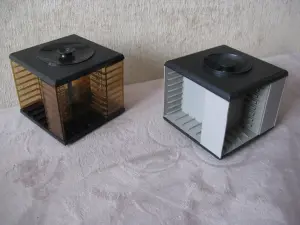 Подставки под аудиокассеты