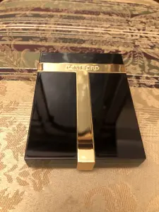 Тени для век