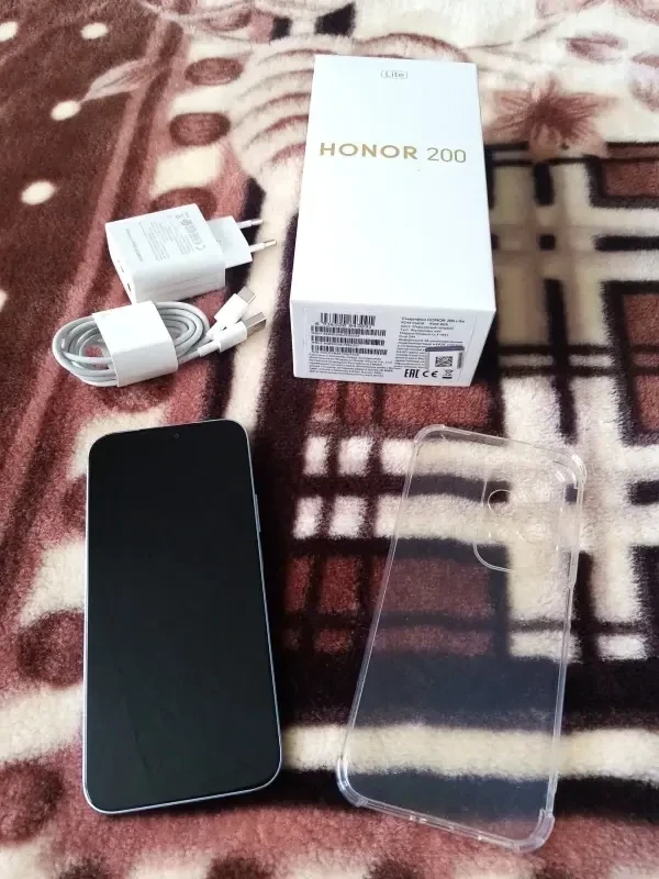 Honor 200 lite 8/256 GB