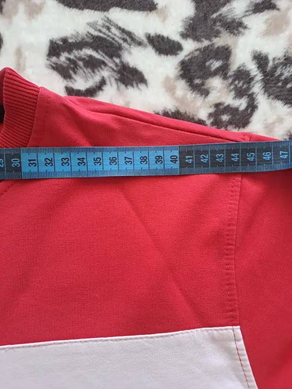 Одежда для мальчиков - Свитер NIKE р.158-164 (см.замеры) - Вся Беларусь - Фото 3 Свитер NIKE р.158-164 (см.замеры) - Вся Беларусь - 232652 - Доска объявлений Kupika.by - Фото 3