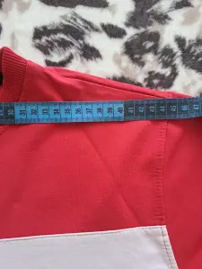 Свитер NIKE р.158-164 (см.замеры)