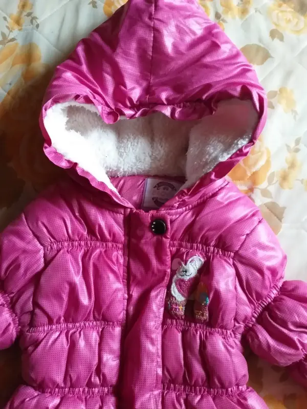 Одежда для девочек - Куртка розовая на 2-3года, б.у - Вся Беларусь - Фото 2 Куртка розовая на 2-3года, б.у - Вся Беларусь - 232268 - Доска объявлений Kupika.by - Фото 2